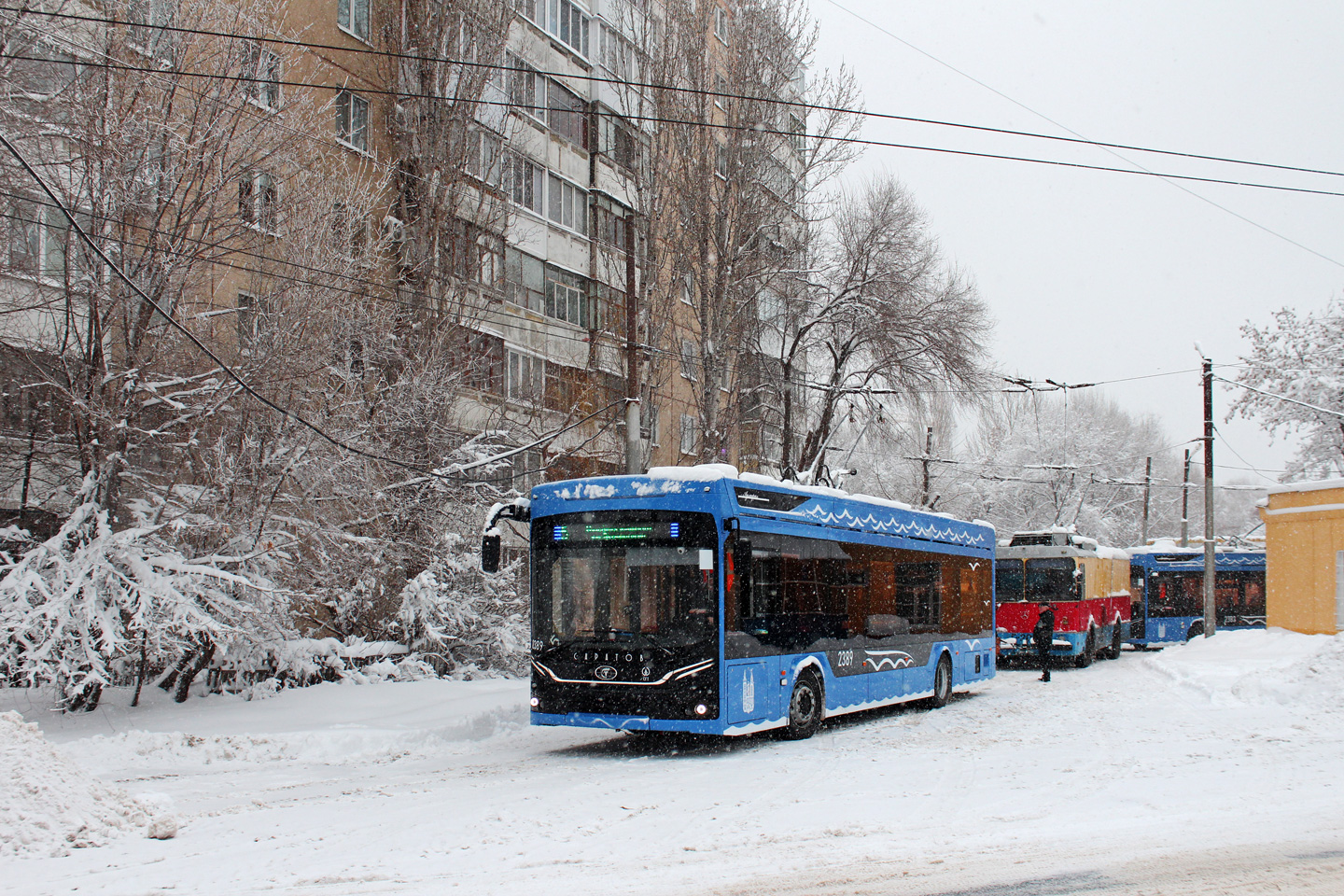Саратов, ПКТС-6281.01 «Адмирал» № 2389