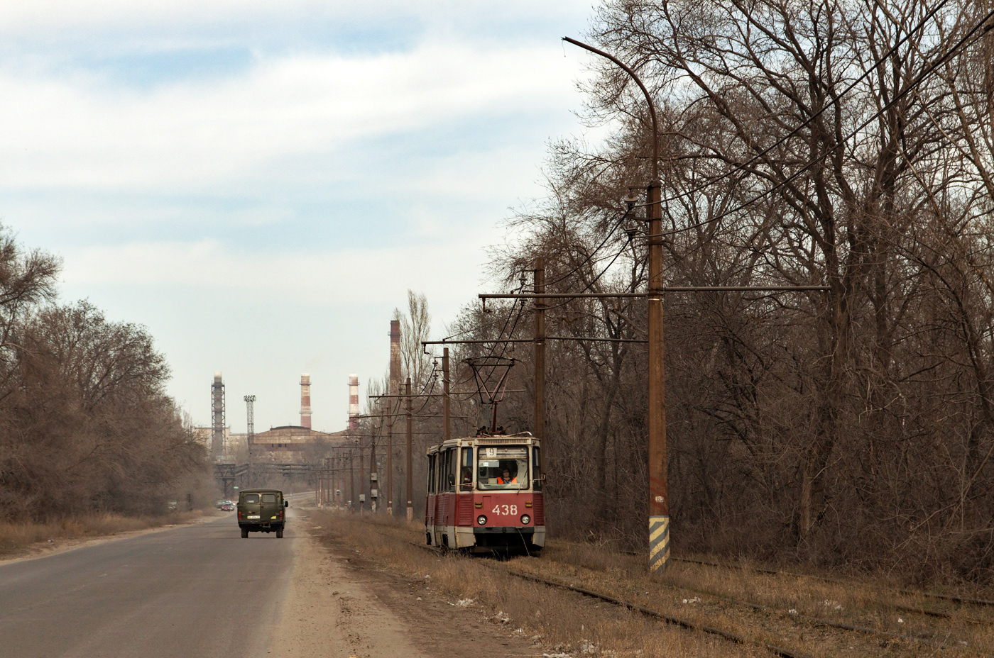 Кривой Рог, 71-605 (КТМ-5М3) № 438