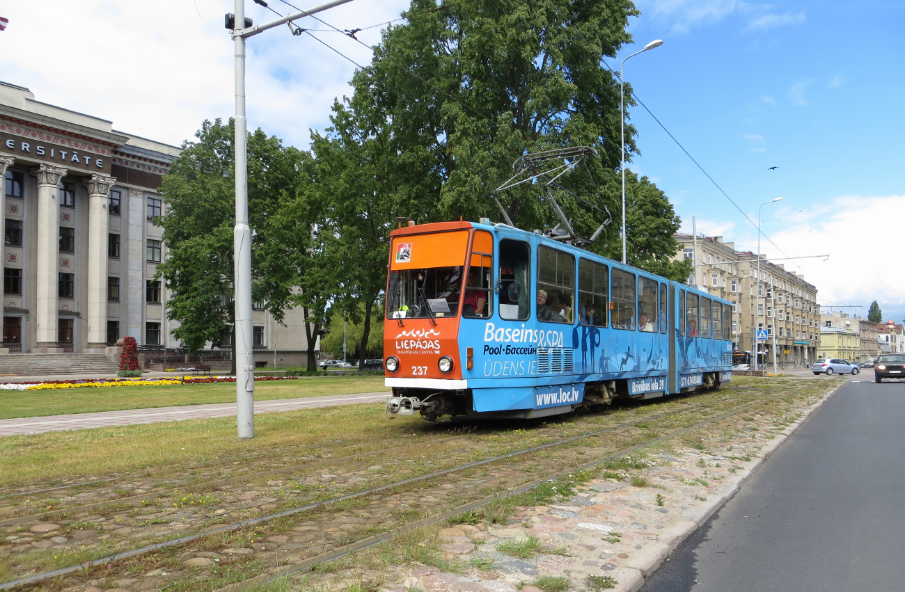 Лиепая, Tatra KT4D № 237