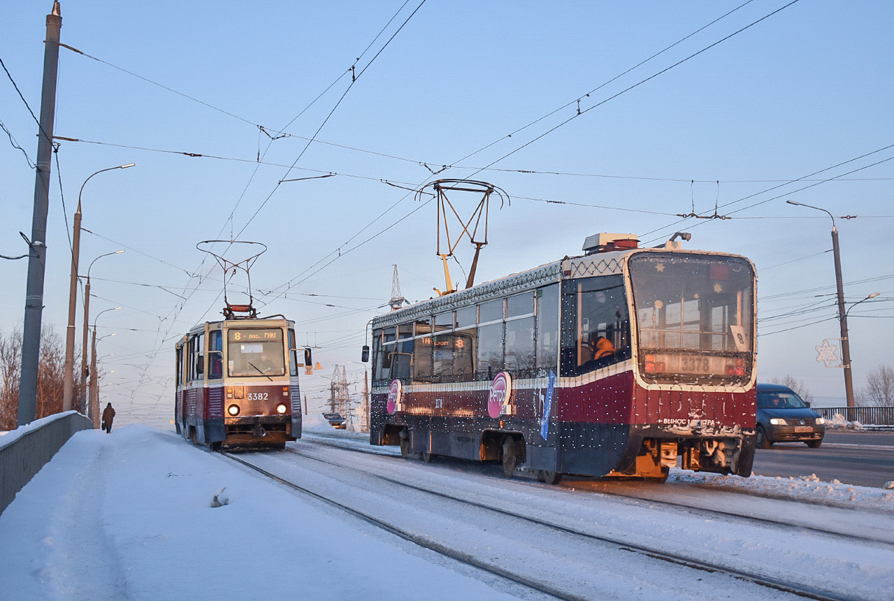 Нижний Новгород, 71-605 (КТМ-5М3) № 3382; Нижний Новгород, 71-619КТ № 3378