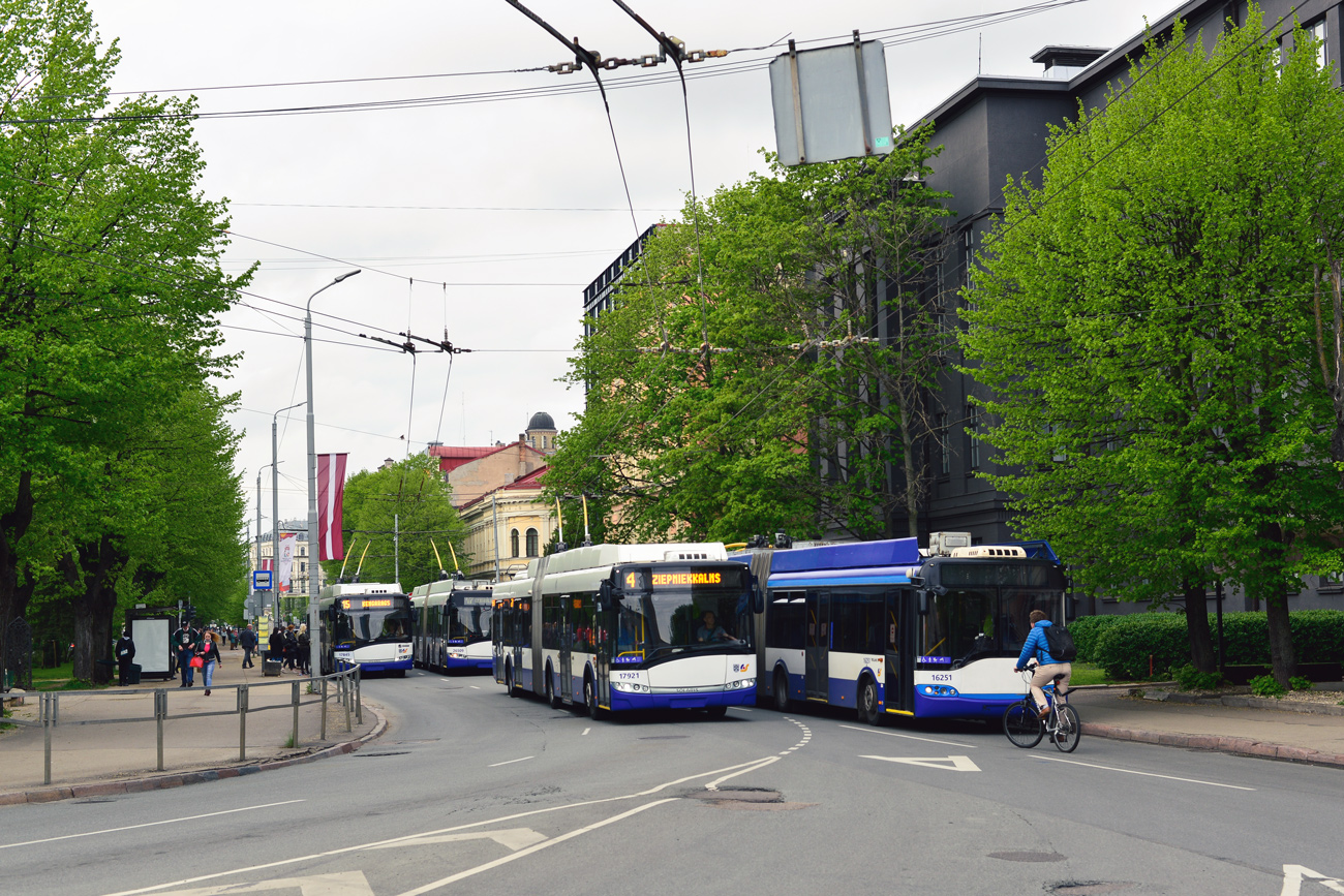 Рига, Škoda 27Tr Solaris III № 17921
