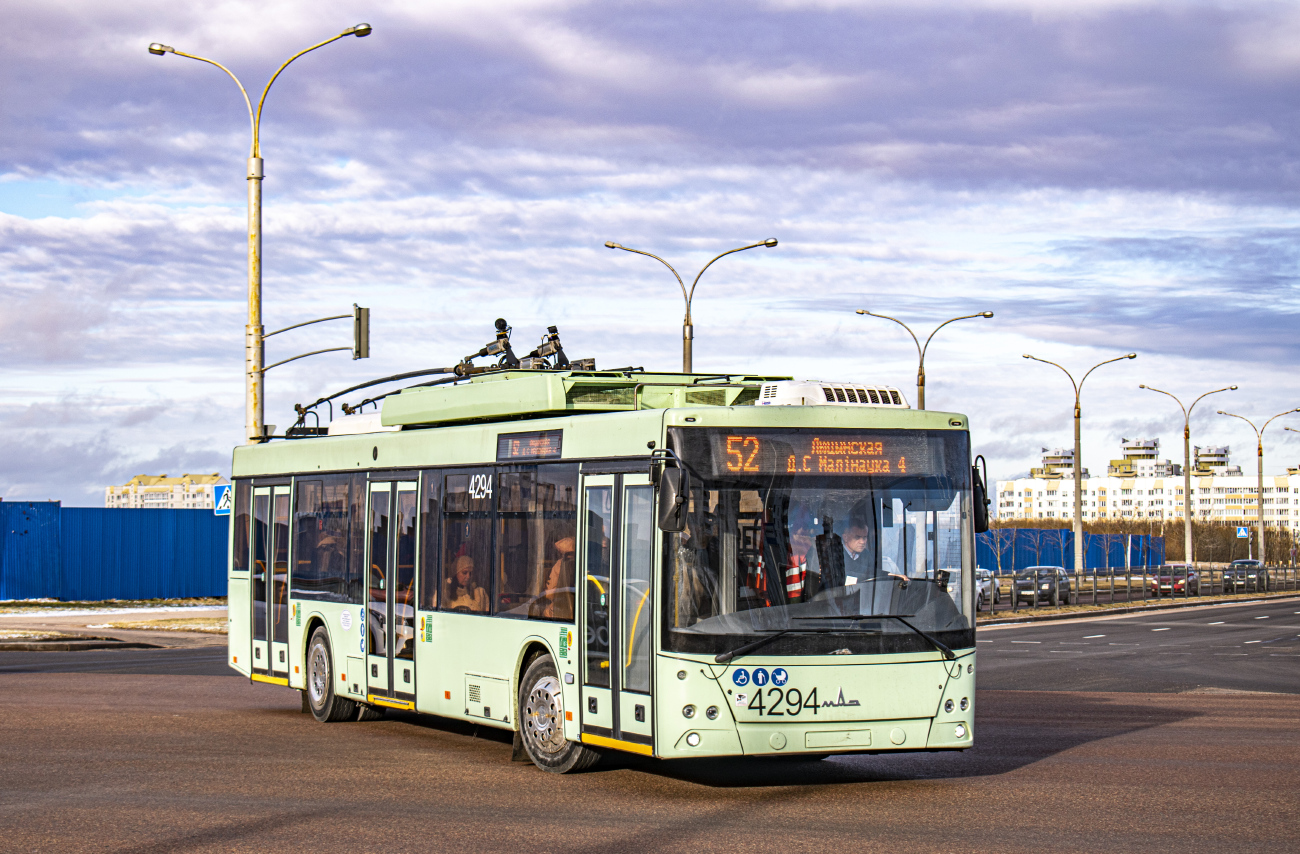 Minsk, MAZ-203T70 Nr. 4294