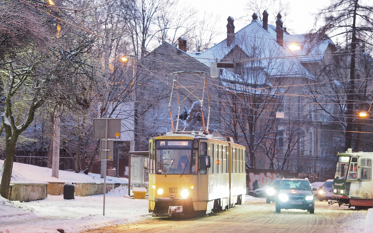 Львов, Tatra KT4SU № 1025