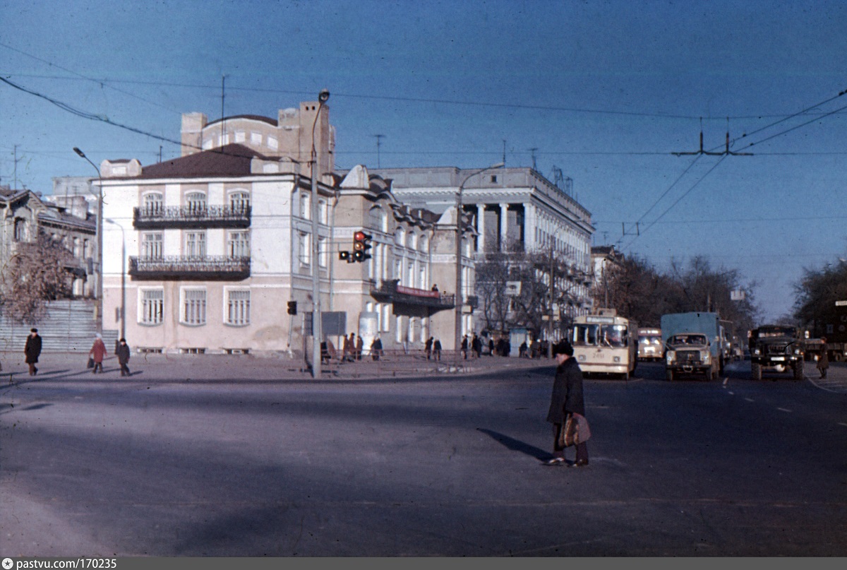 Нижний Новгород, ЗиУ-682В № 2451; Нижний Новгород — Исторические фотографии