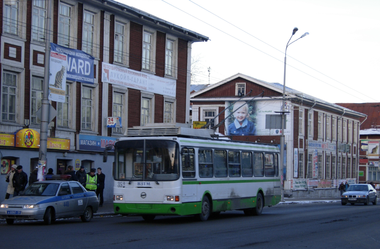 Петрозаводск, ЛиАЗ-5280 (ВЗТМ) № 352