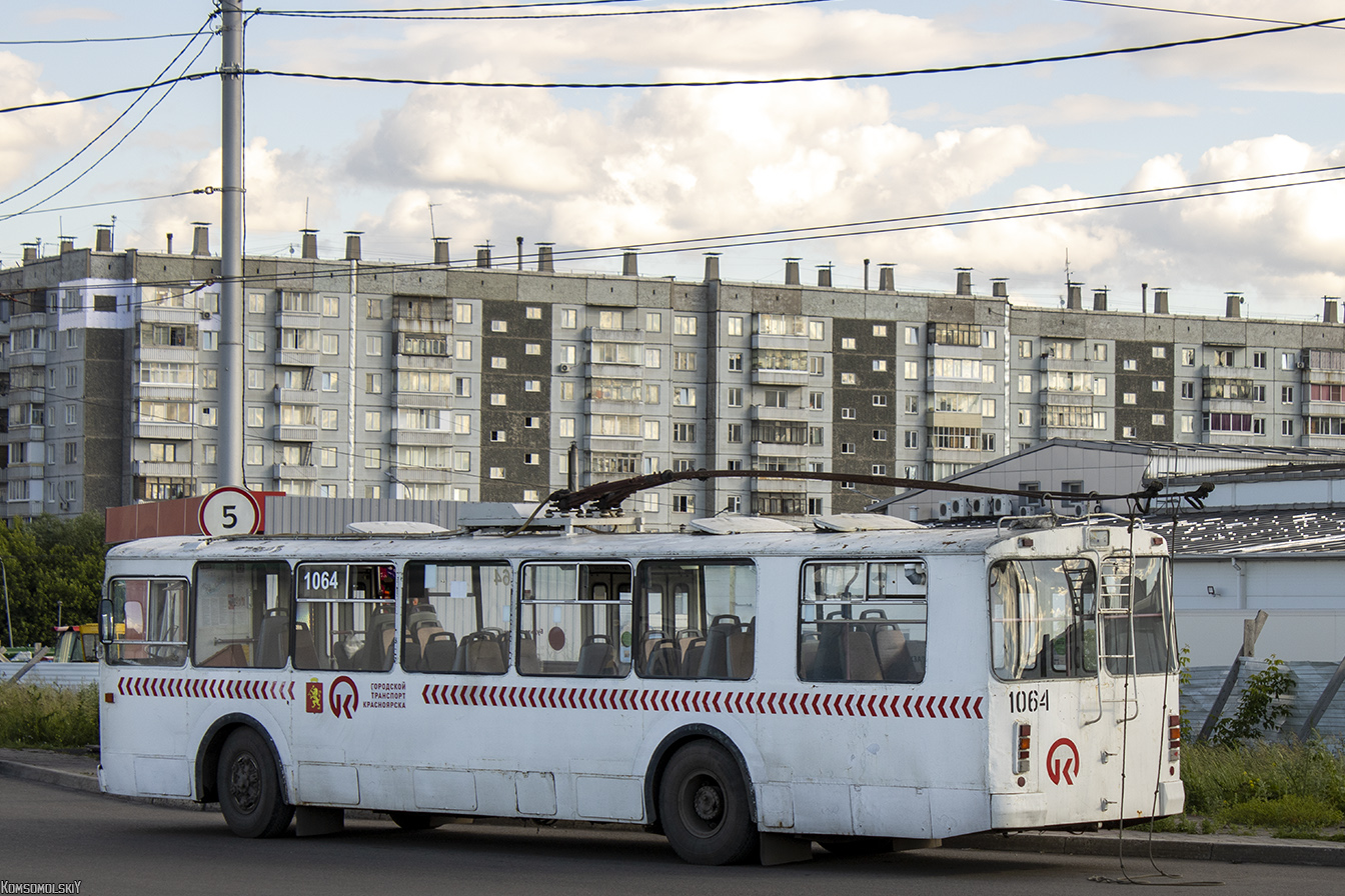 Красноярск, ЗиУ-682Г-016 (018) № 1064