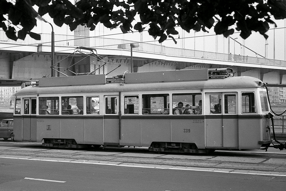 Будапешт, Ganz UV2 № 3319