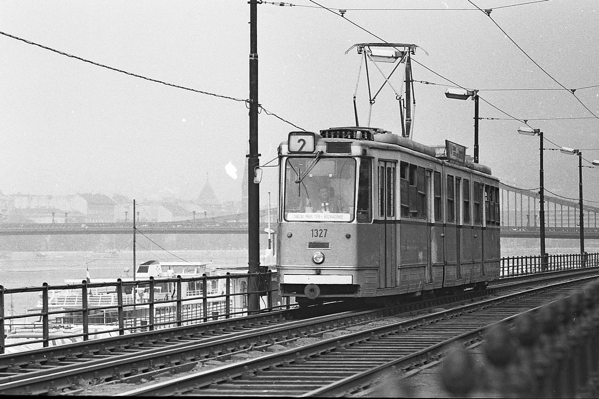 Budapešta, Ganz CSMG2 № 1327