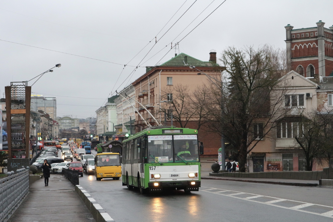 Ровно, Škoda 14Tr10/6 № 157