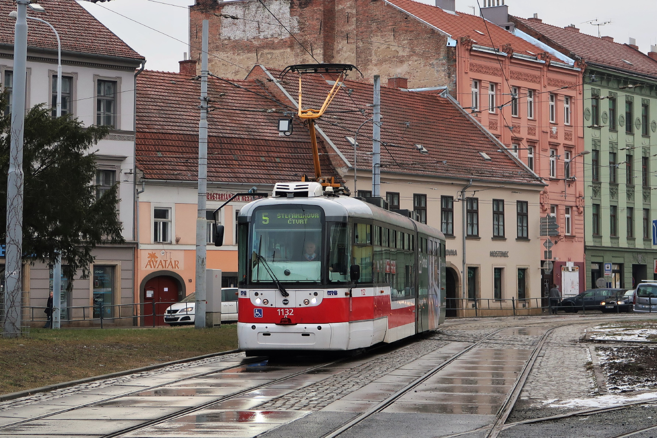 Brno, Vario LF2R.E № 1132