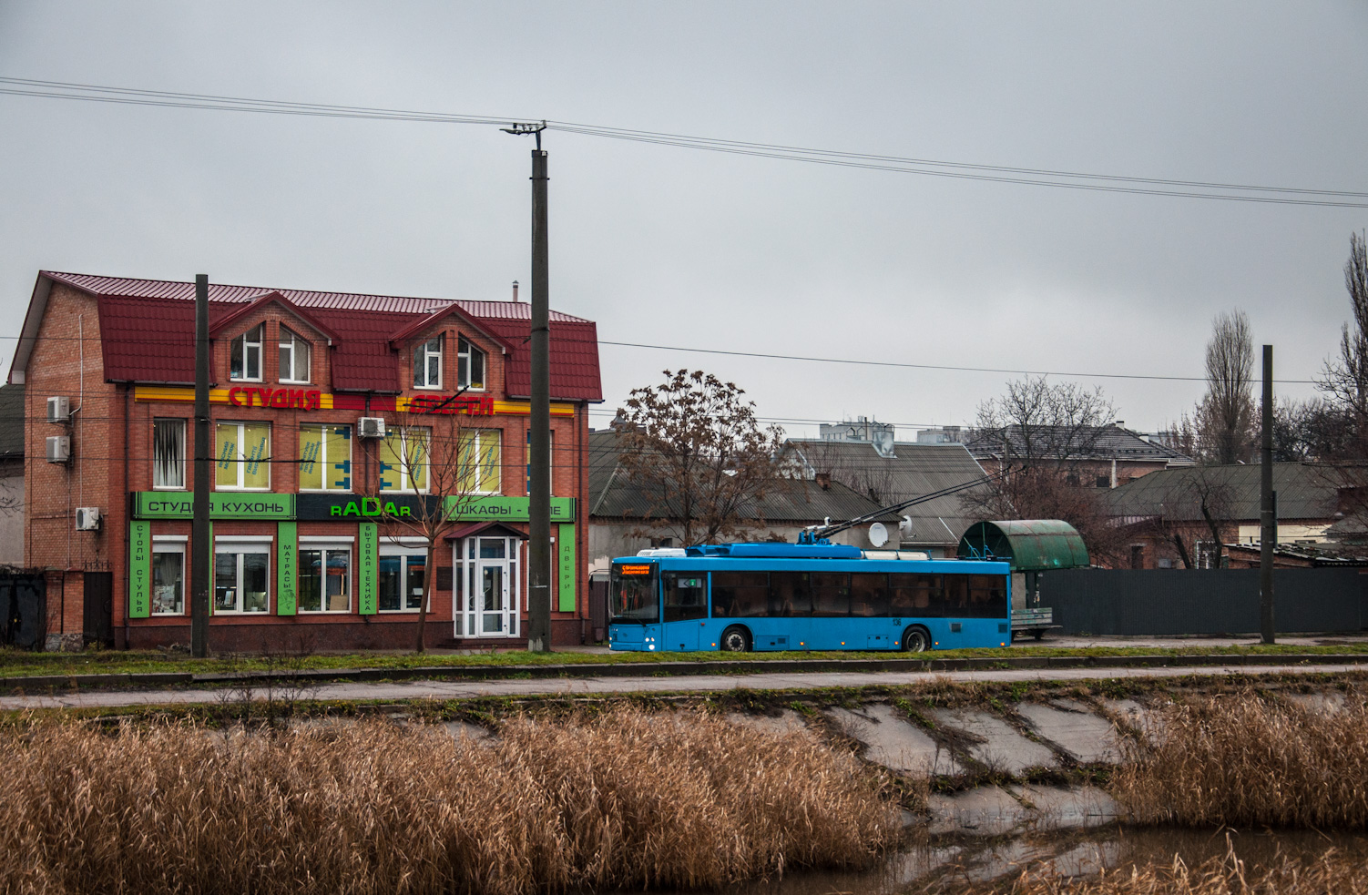 Кропивницкий, Дніпро Т203 № 136