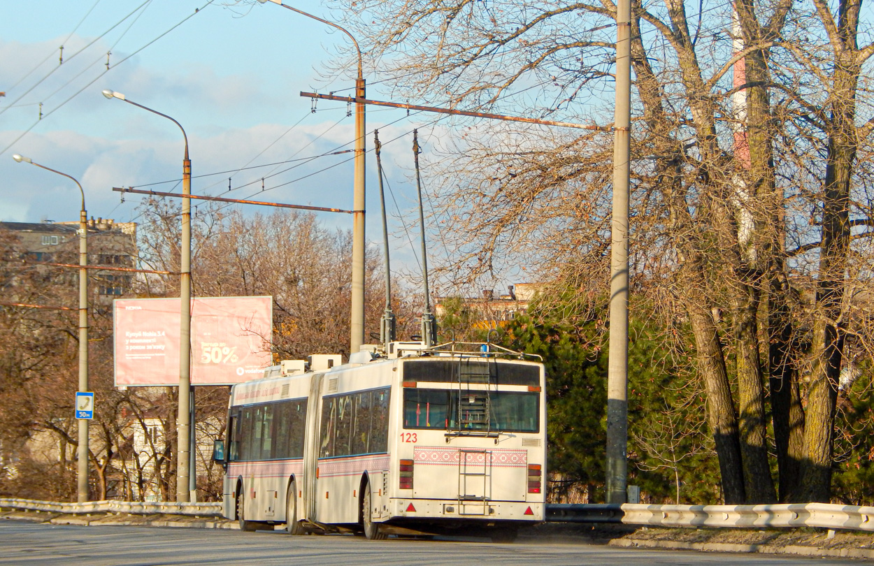 紮波羅熱, Van Hool AG 300T # 123