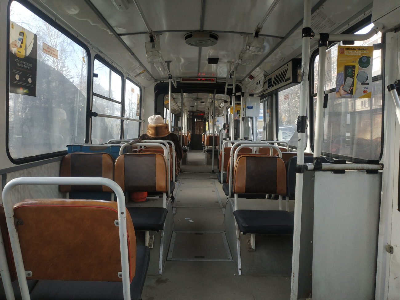 Черновцы, Škoda 15Tr07/6 № 358