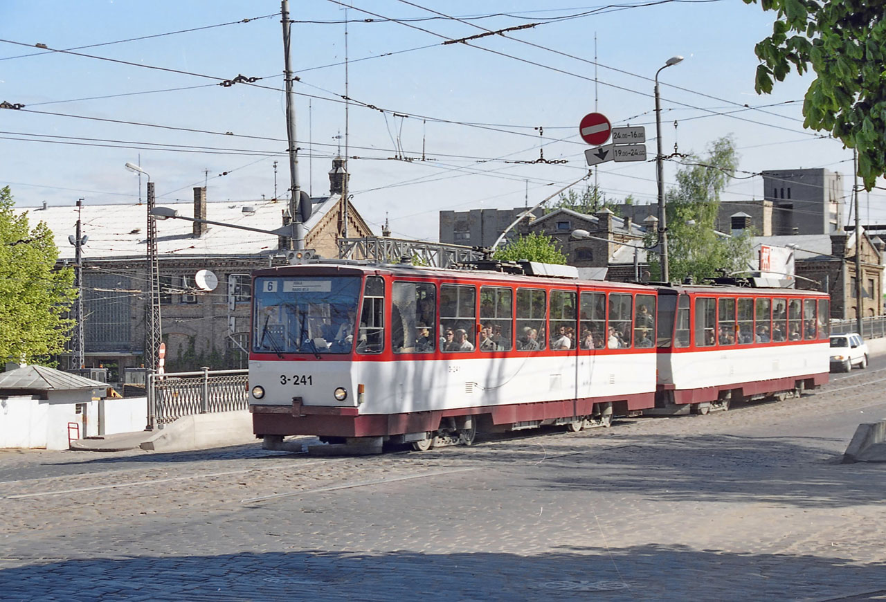 Рига, Tatra T6B5SU № 3-241