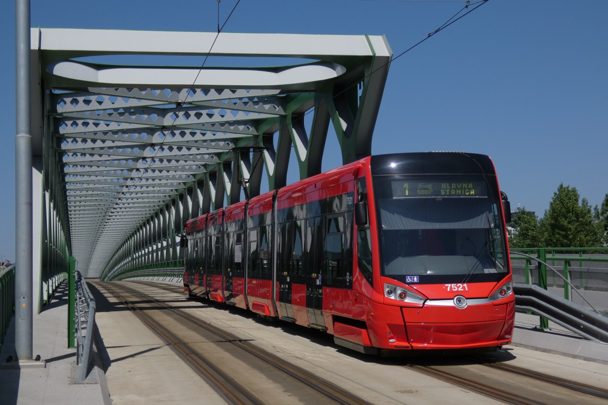 Bratysława, Škoda 30T ForCity Plus Nr 7521