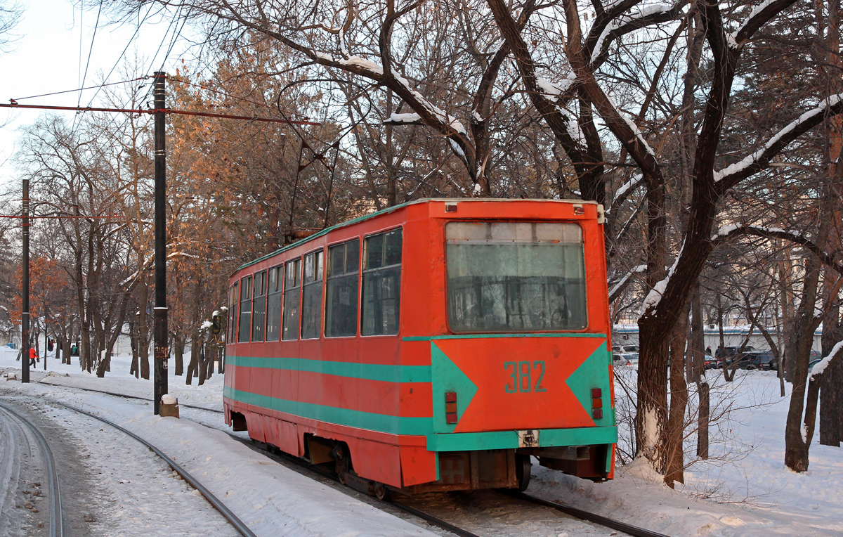 Хабаровск, 71-605 (КТМ-5М3) № 382