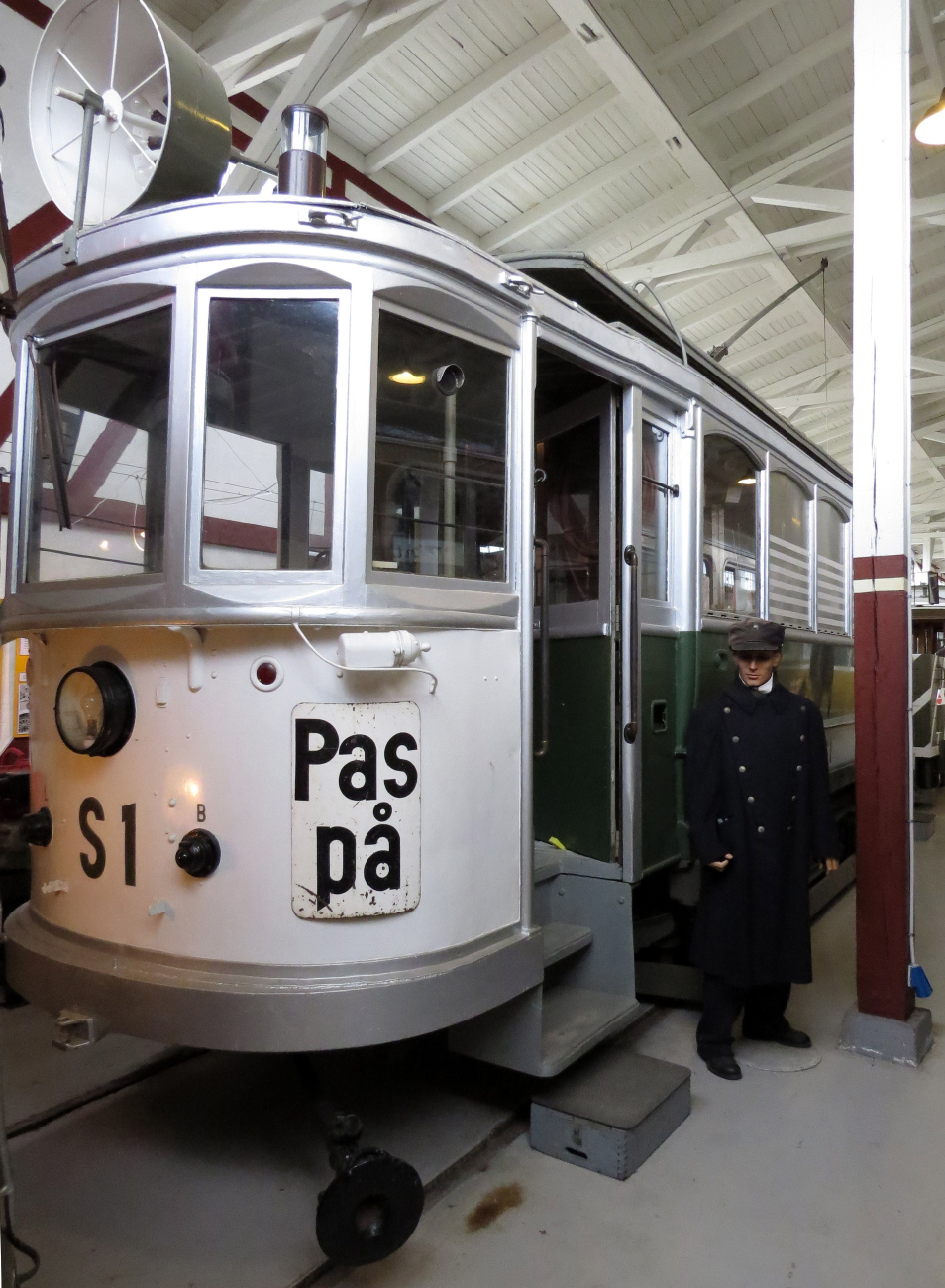 Скьолленесхольм, Двухосный моторный вагон № S1
