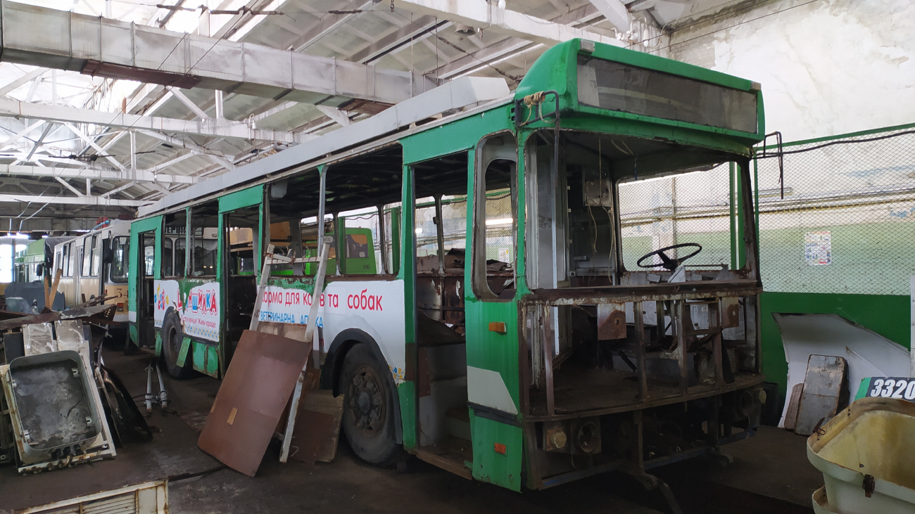 Harkov, ZiU-682G-016.02 — 3320