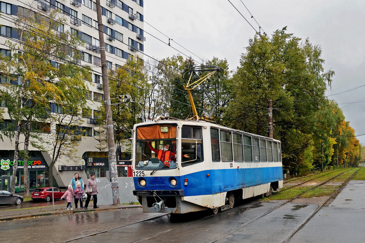 Нижний Новгород, 71-608КМ № 1225