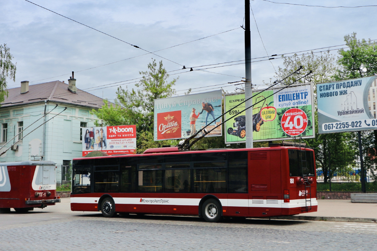 Ivano Frankivskas, LAZ E183D1 nr. 180