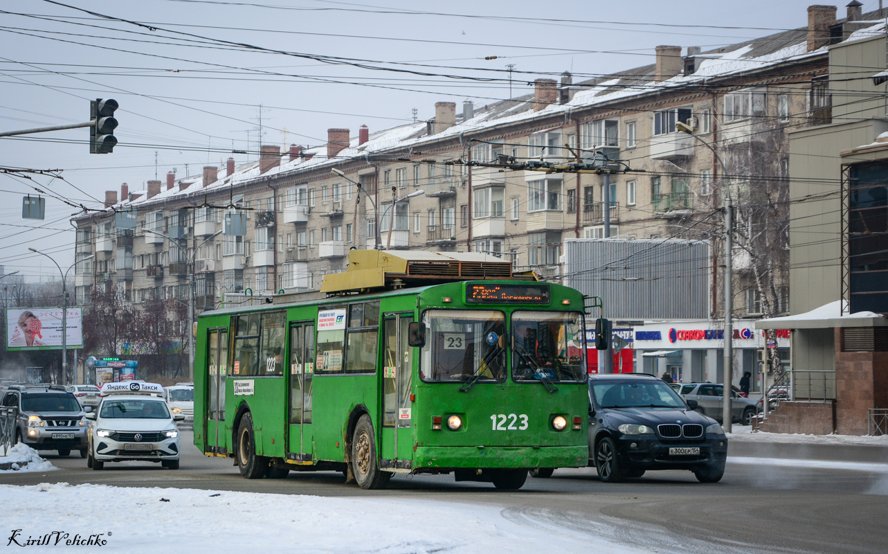 Nowosybirsk, ST-682G Nr 1223