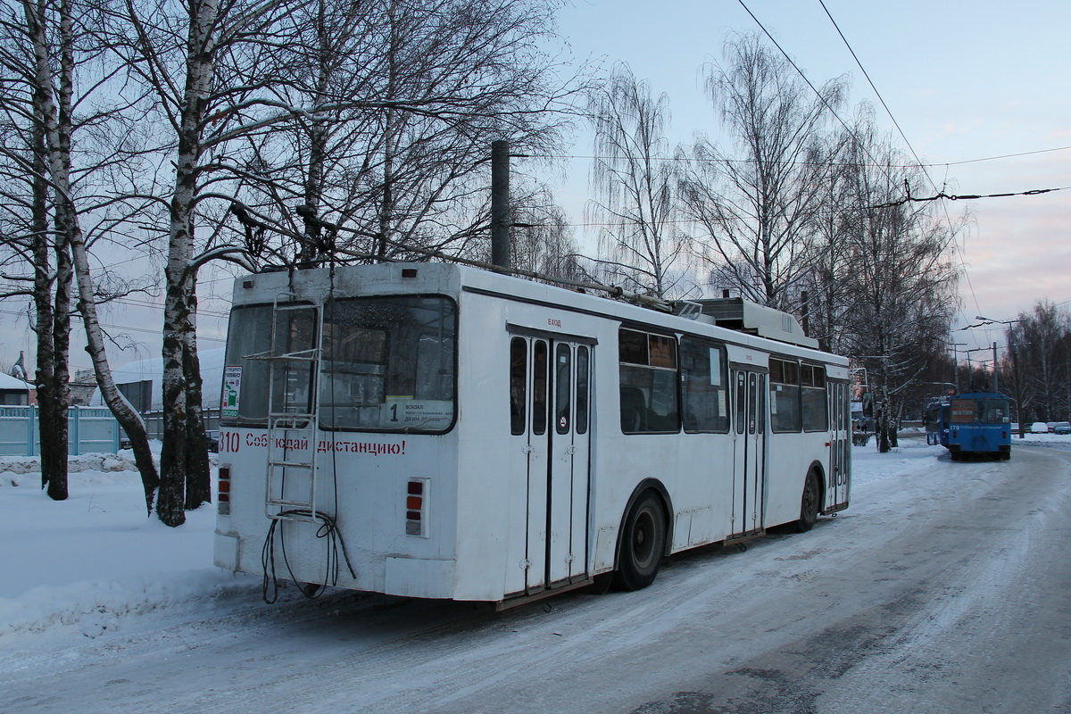 Йошкар-Ола, ЗиУ-682ГМ1 (с широкой передней дверью) № 310