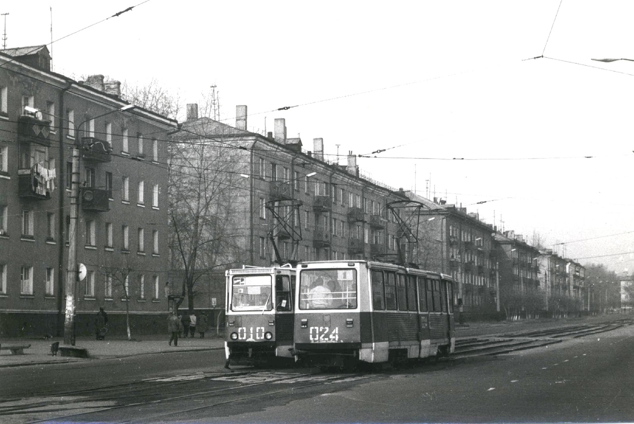 Усолье-Сибирское, 71-605 (КТМ-5М3) № 010; Усолье-Сибирское, 71-605 (КТМ-5М3) № 024; Усолье-Сибирское — Старые фотографии