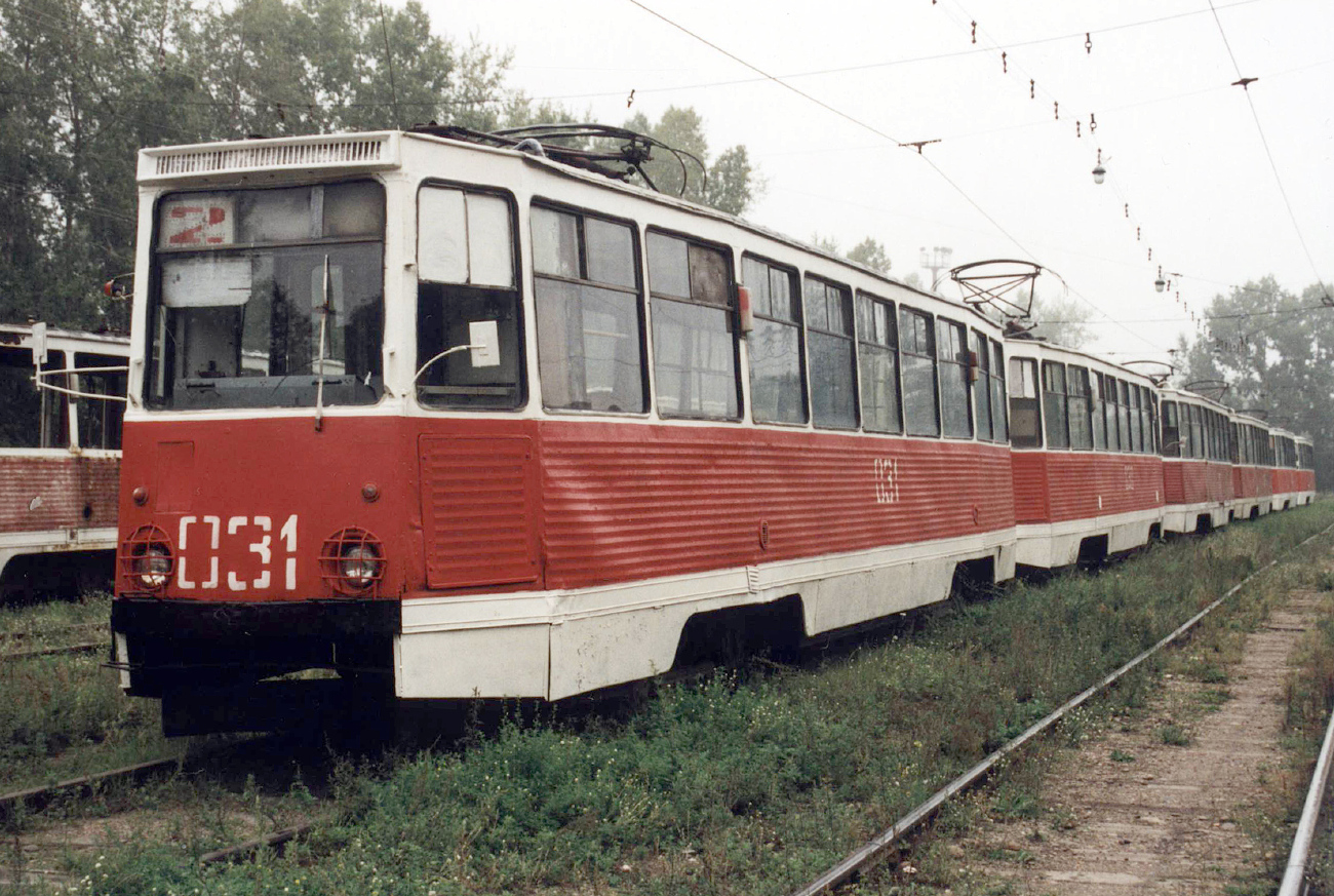 Usole Syberyjskie, 71-605 (KTM-5M3) Nr 031; Usole Syberyjskie, 71-605 (KTM-5M3) Nr 030; Usole Syberyjskie — Old Photos