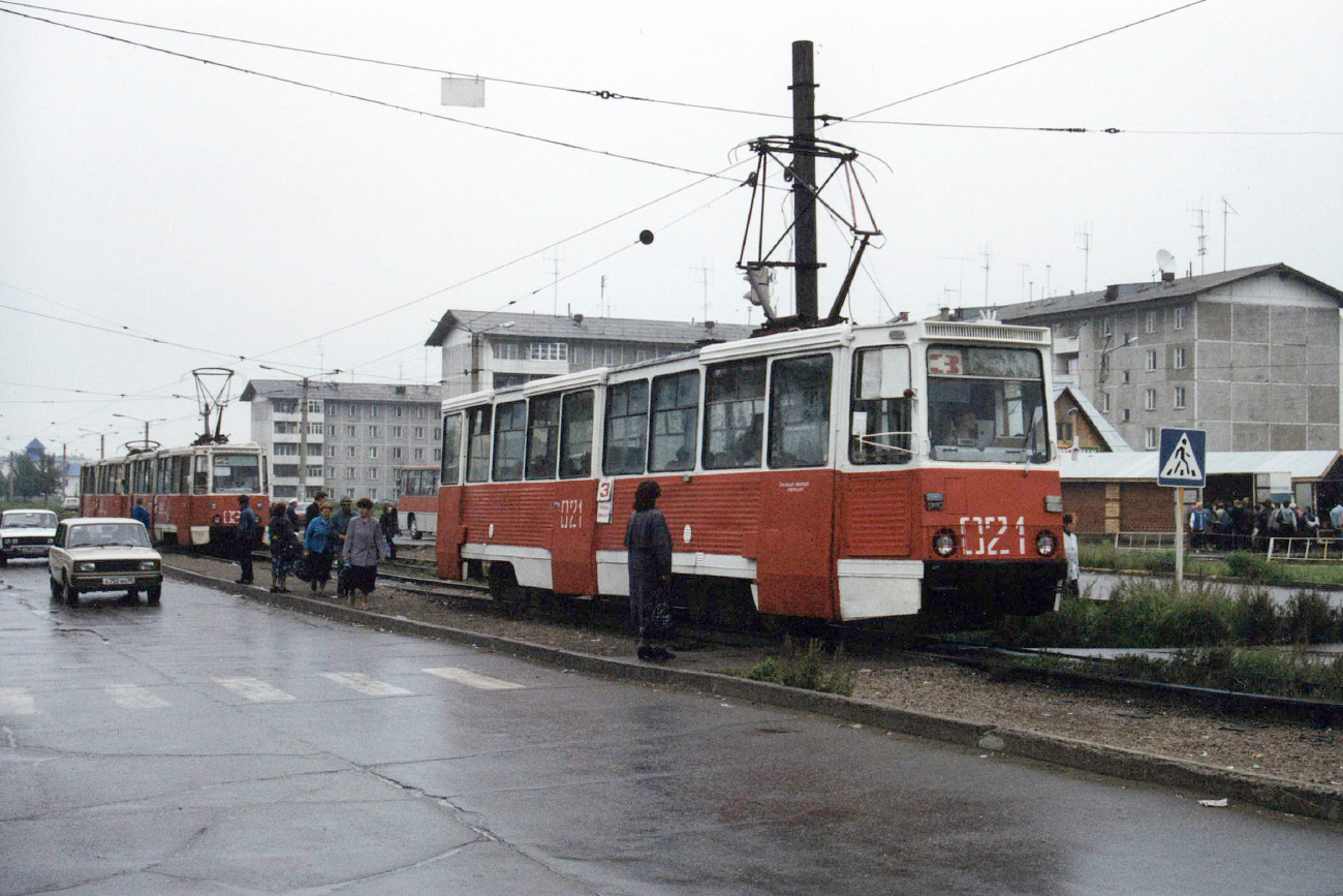 Усолье-Сибирское, 71-605 (КТМ-5М3) № 021; Усолье-Сибирское, 71-605 (КТМ-5М3) № 037; Усолье-Сибирское, 71-605 (КТМ-5М3) № 038; Усолье-Сибирское — Старые фотографии