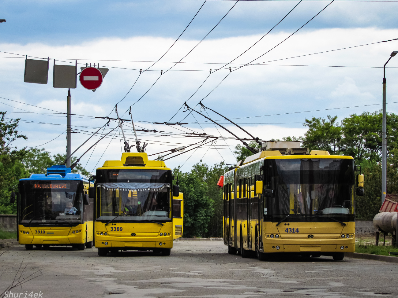 Киев, Богдан Т70110 № 3389; Киев, Богдан Т90110 № 4314