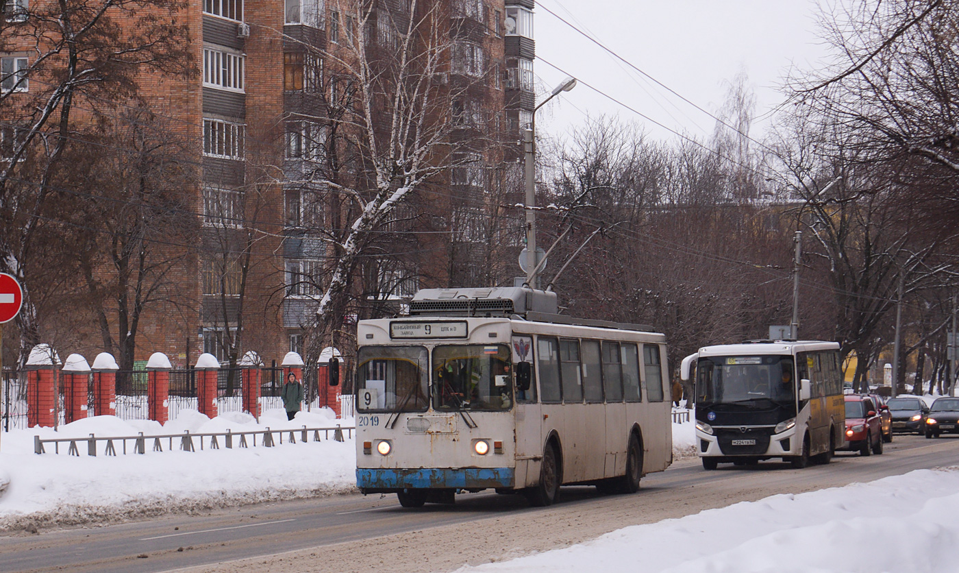 Рязань, ЗиУ-682ГМ1 (с широкой передней дверью) № 2019