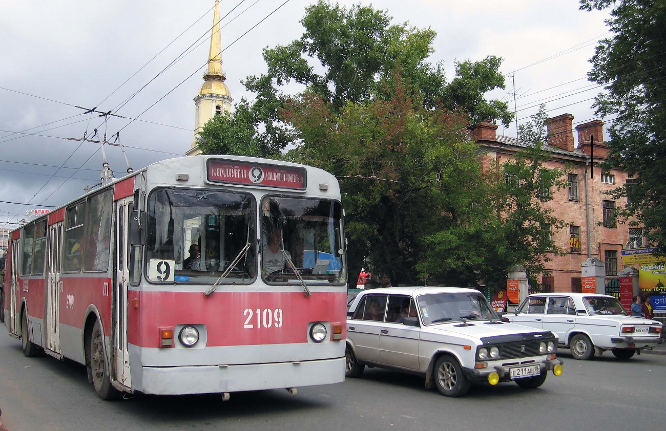 Iżewsk, ZiU-682V-012 [V0A] Nr 2109