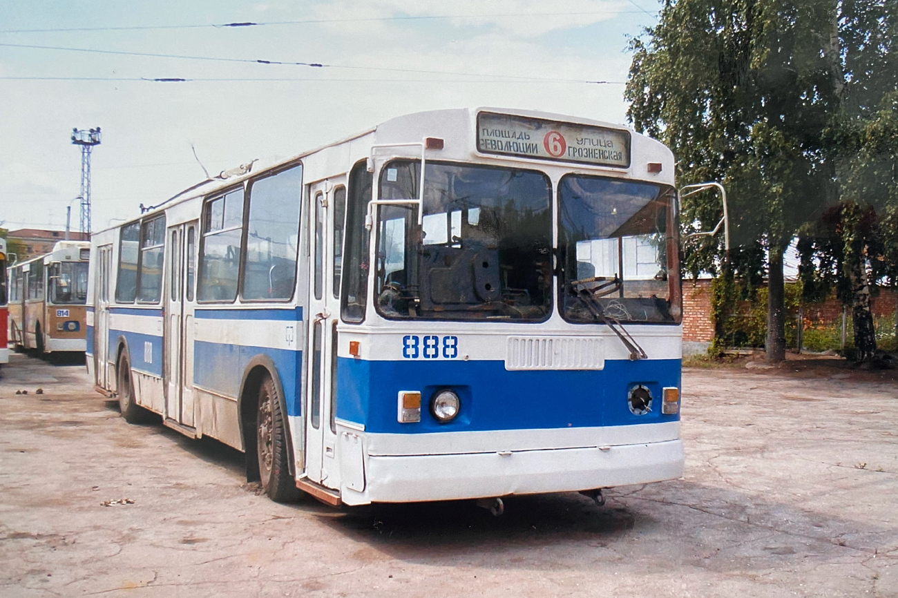 Самара, ЗиУ-682Г [Г00] № 888; Самара — Троллейбусное депо № 1