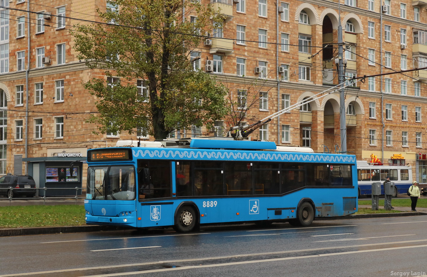 Москва, СВАРЗ-МАЗ-6235.00 № 8889