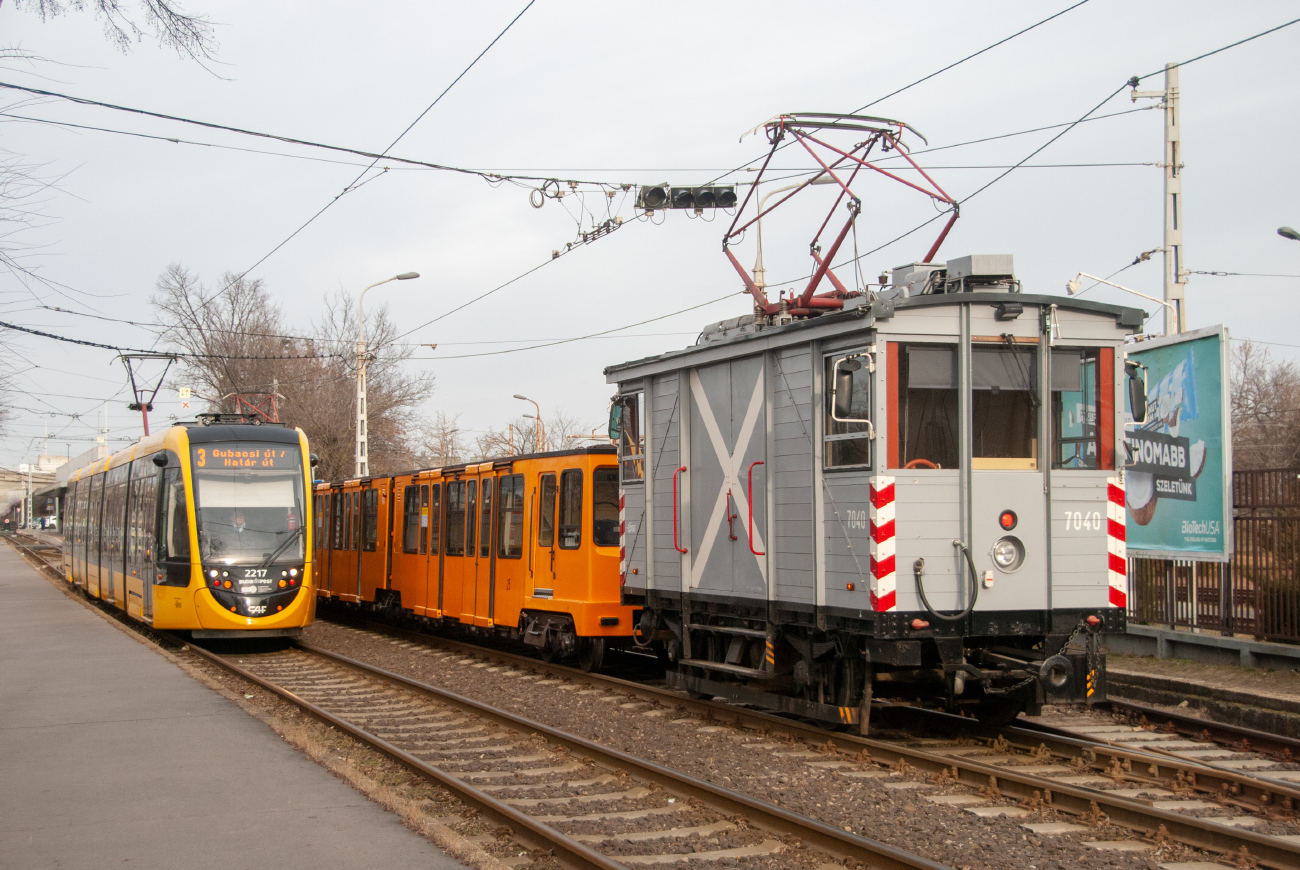 Budapest, CAF Urbos 3 Nr. 2217; Budapest, Freight motor car Nr. 7040