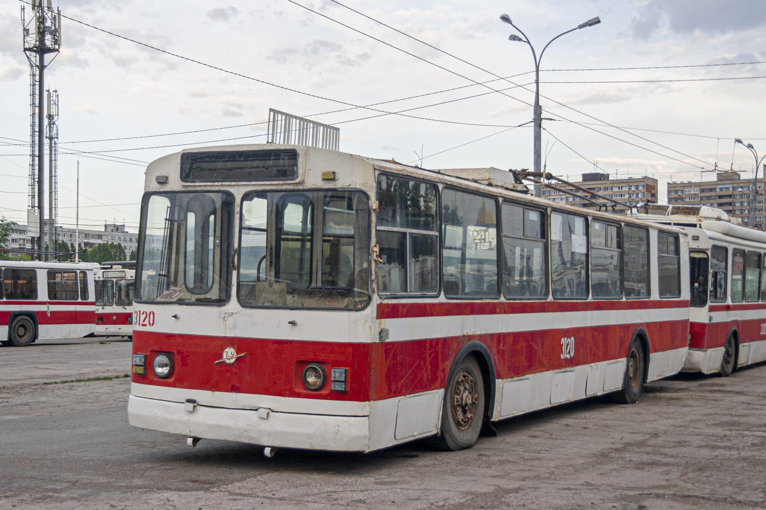 薩馬拉, ZiU-682V-012 [V0A] # 3120; 薩馬拉 — Trolleybus depot # 3