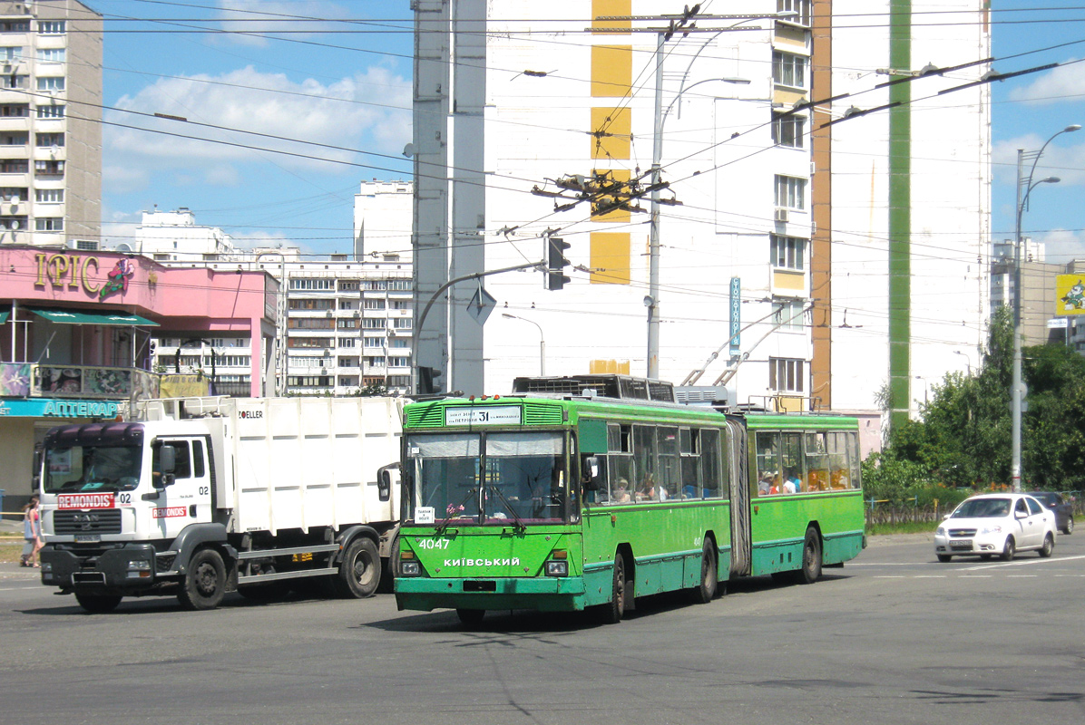 Киев, Киев-12.03 № 4047