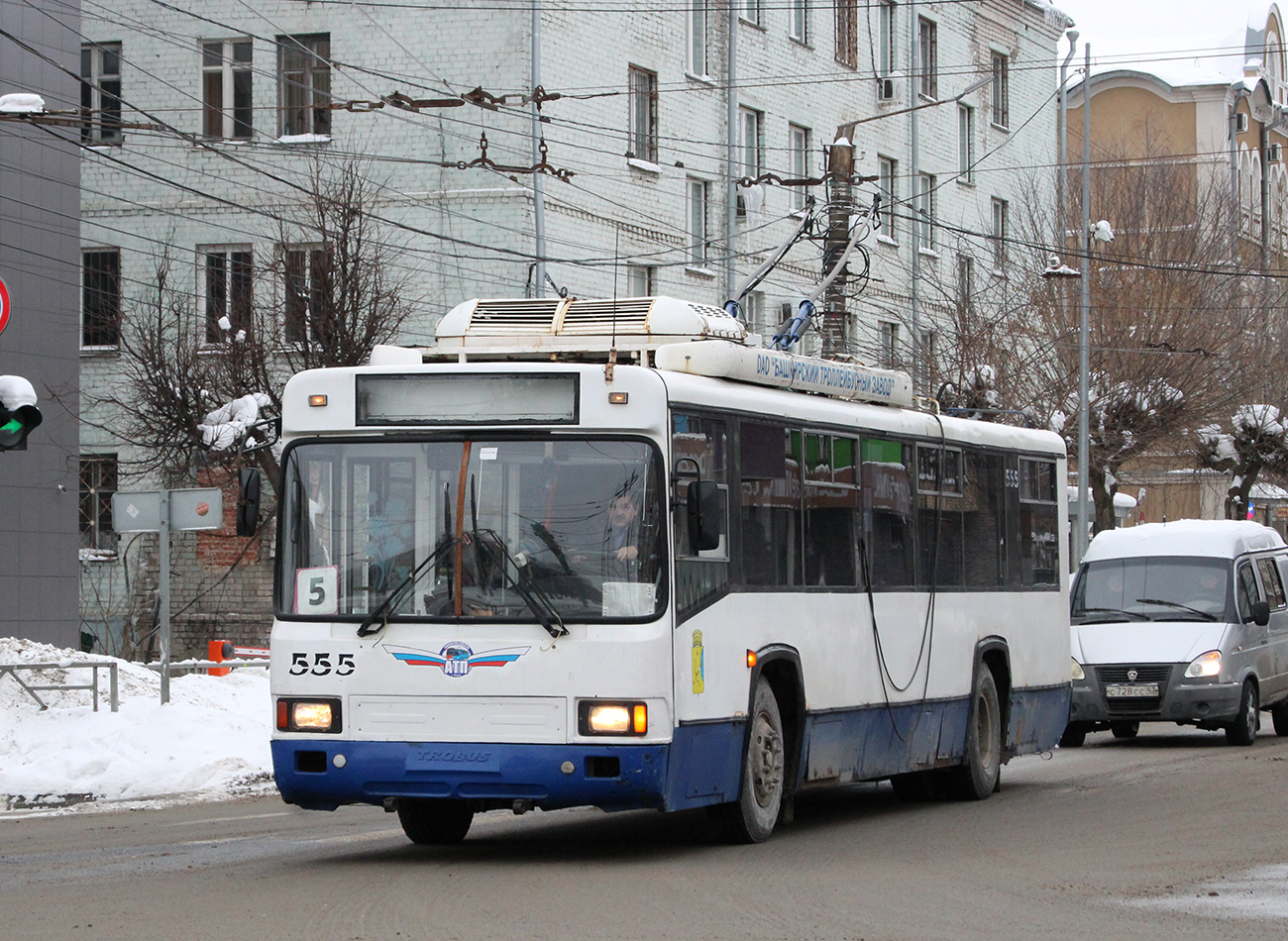Киров, БТЗ-52764Р № 555
