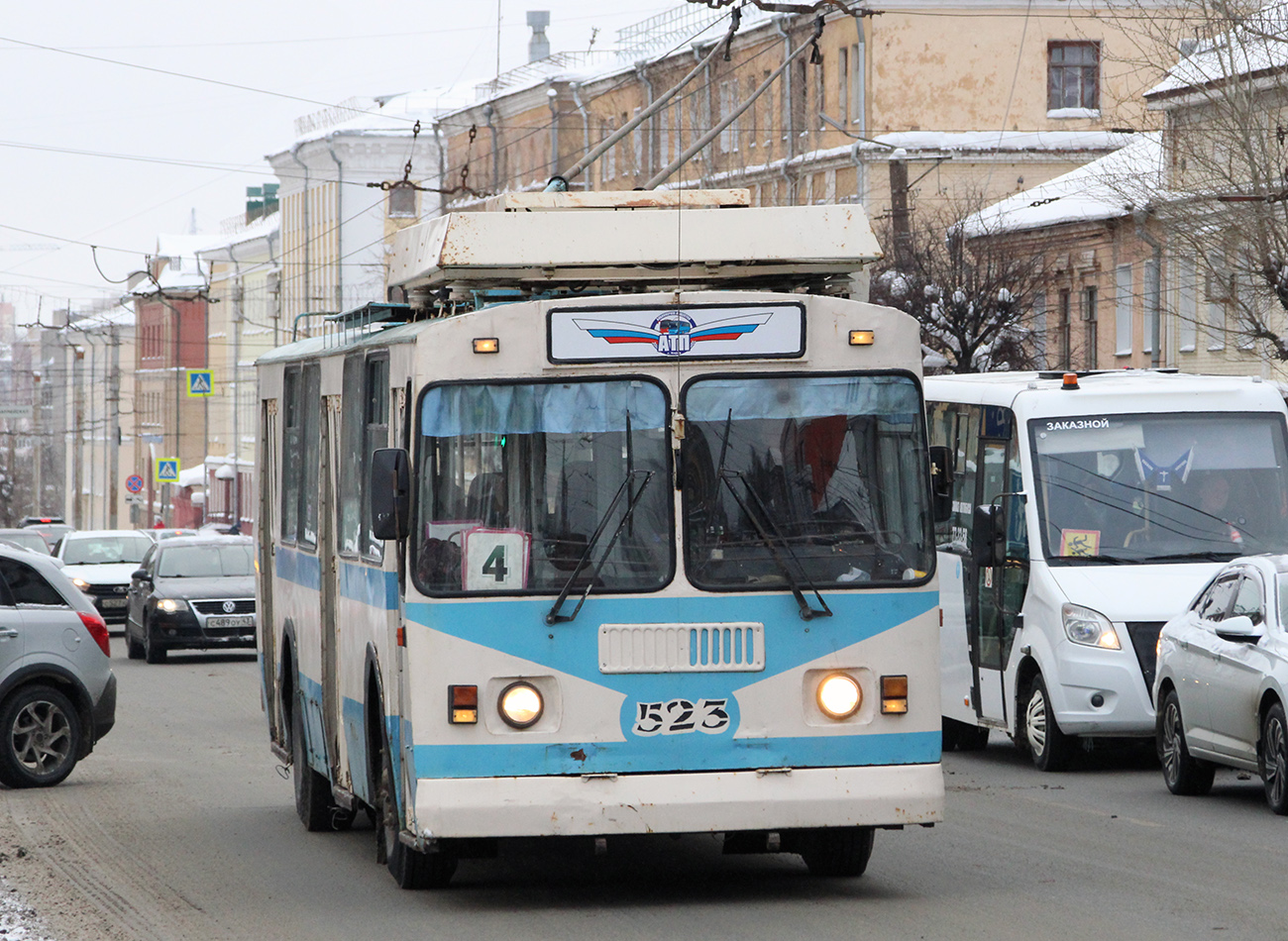 Киров, ЗиУ-682 КР Иваново № 523