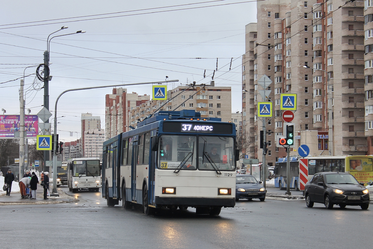 Санкт-Петербург, ВМЗ-6215 № 1129