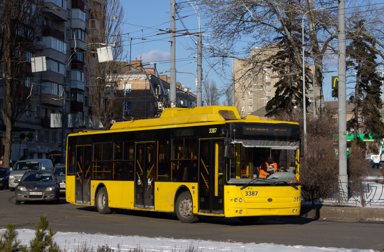 Киев, Богдан Т70110 № 3387