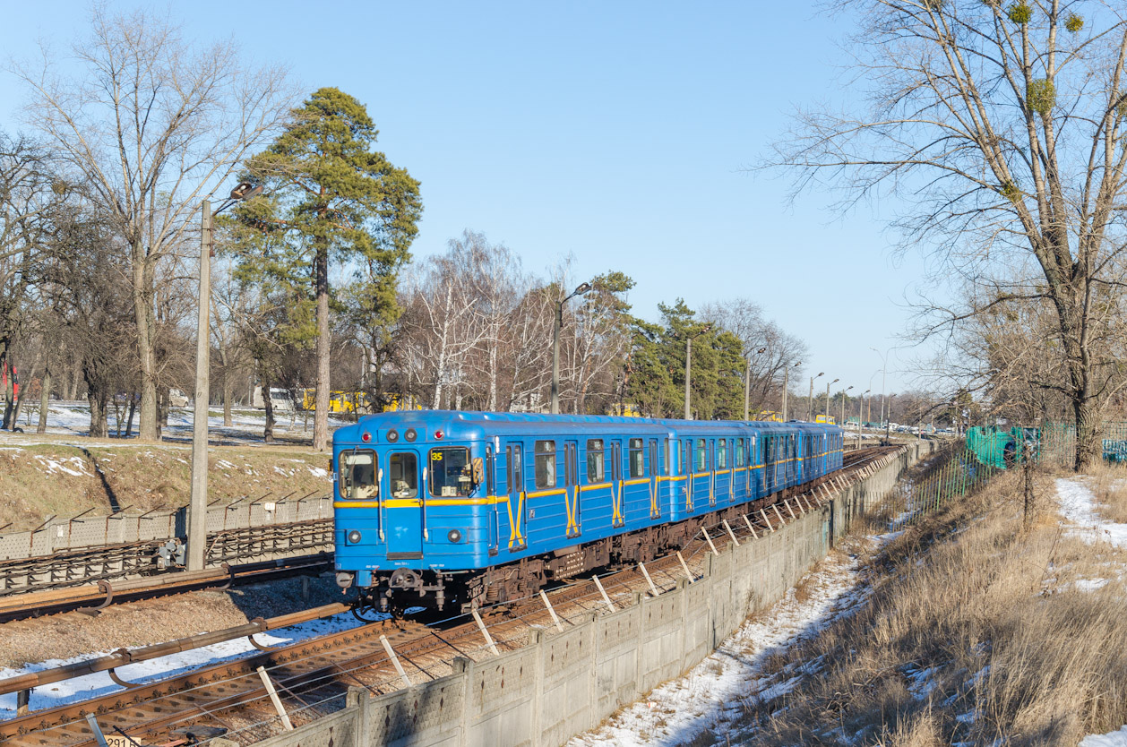 Kyjev, Ema-502 č. 7167