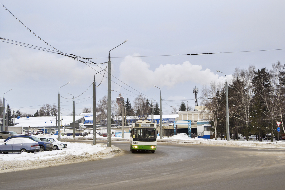 Penza, ZiU-682G-016.02 № 2058