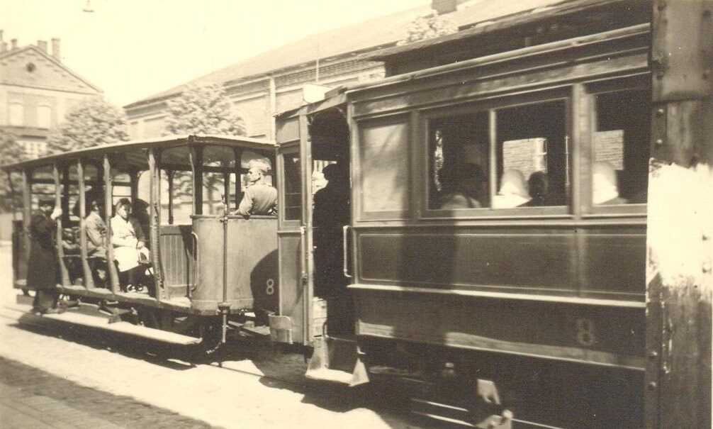 Лиепая, Двухосный моторный Herbrand № 8; Лиепая, Двухосный прицепной вагон № 8; Лиепая — Старые фотографии