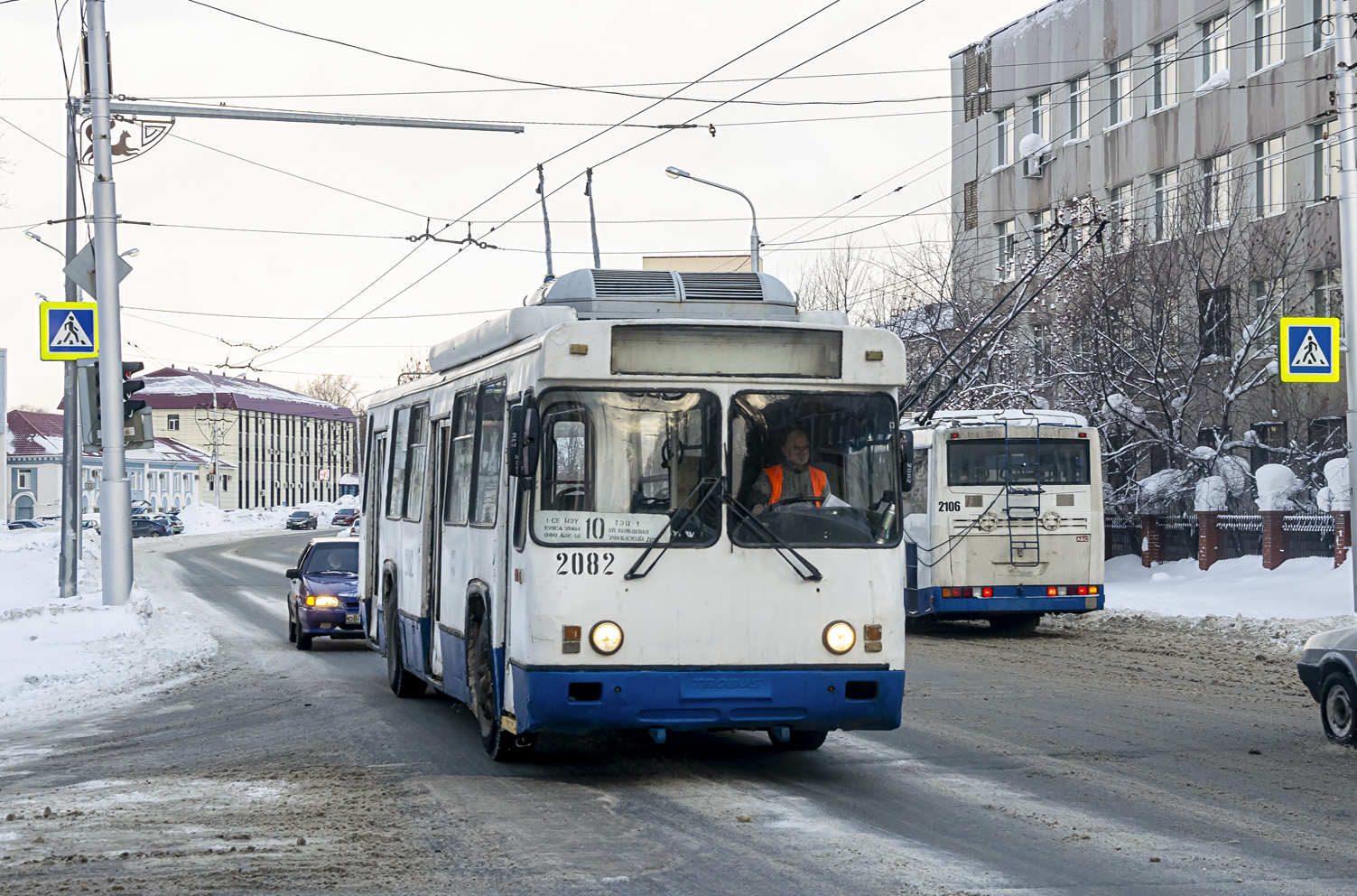 Уфа, БТЗ-5276-04 № 2082