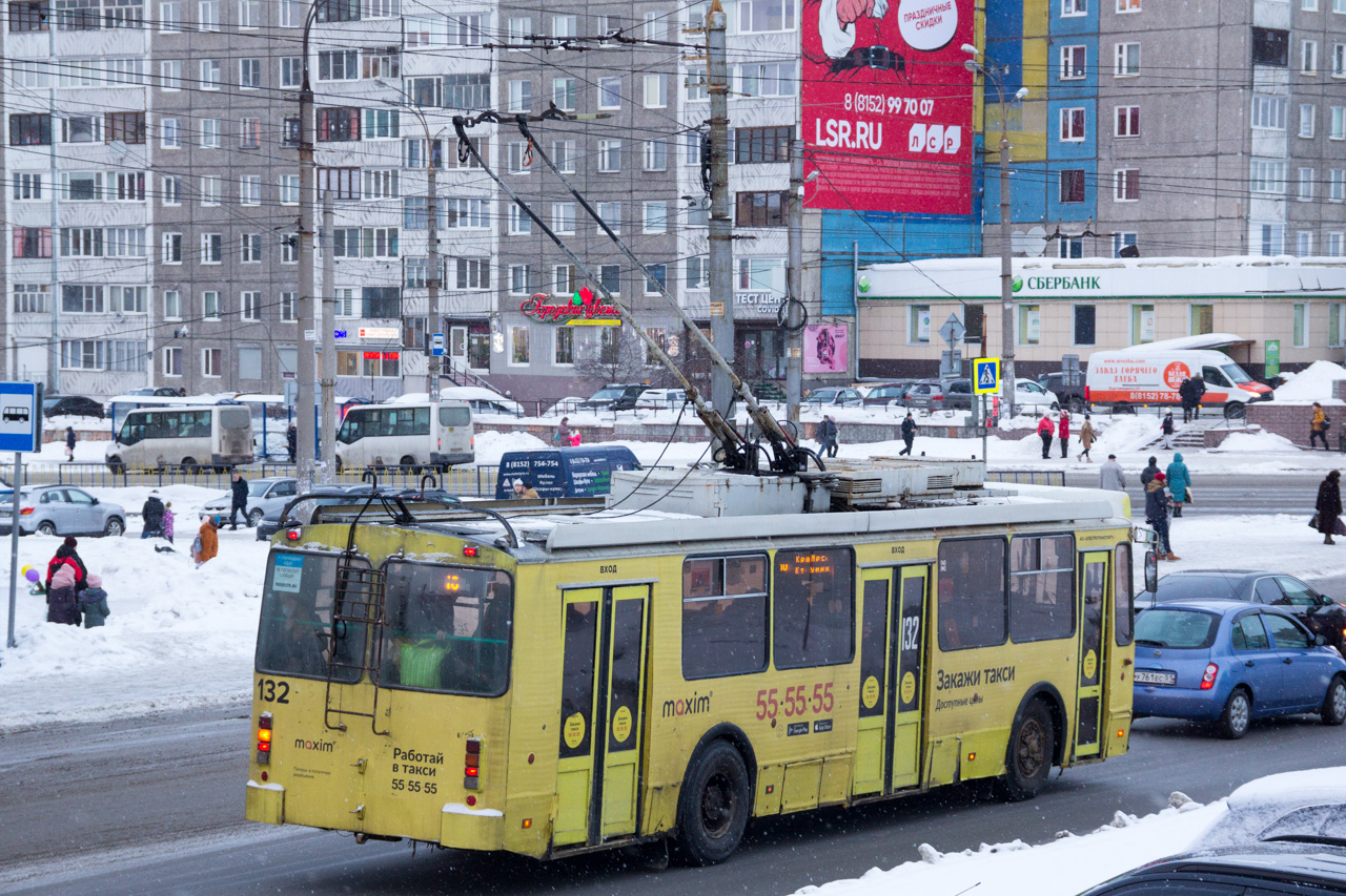 Мурманск, ЗиУ-682Г-016.02 № 132