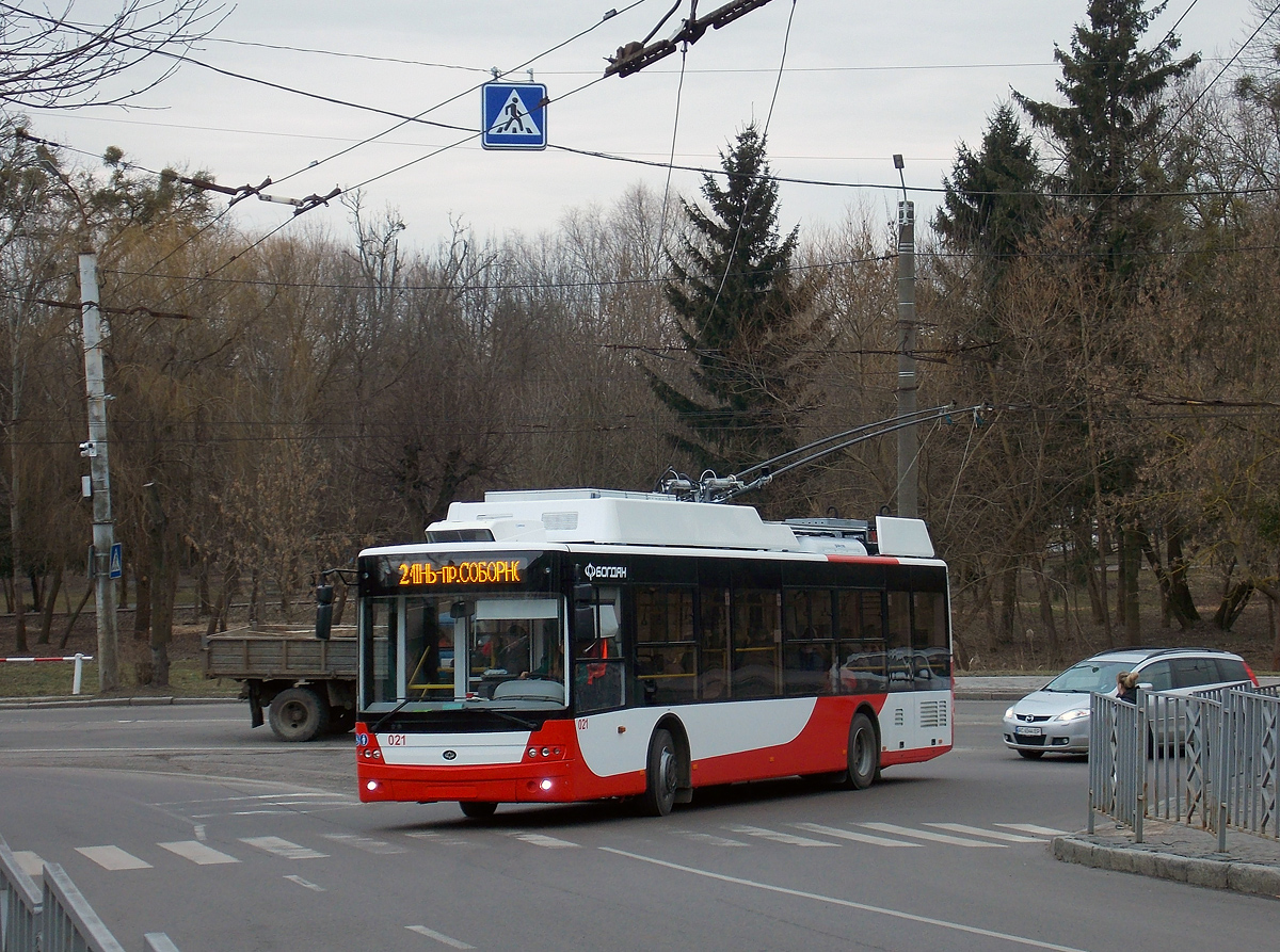 Luck, Bogdan T70117 — 021