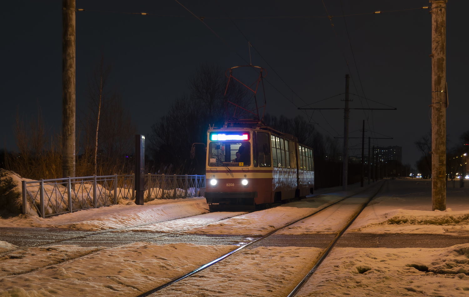 Санкт-Петербург, ЛВС-86К № 8208