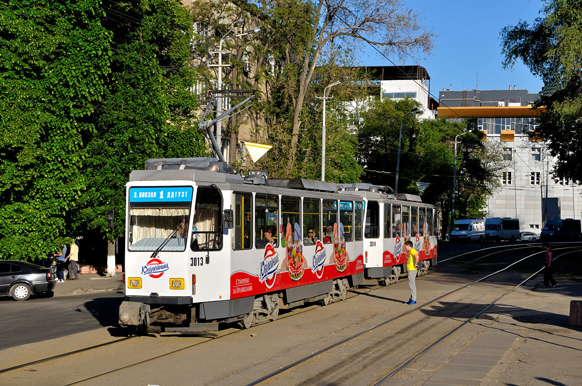 Днепр, Tatra T6A2M № 3013