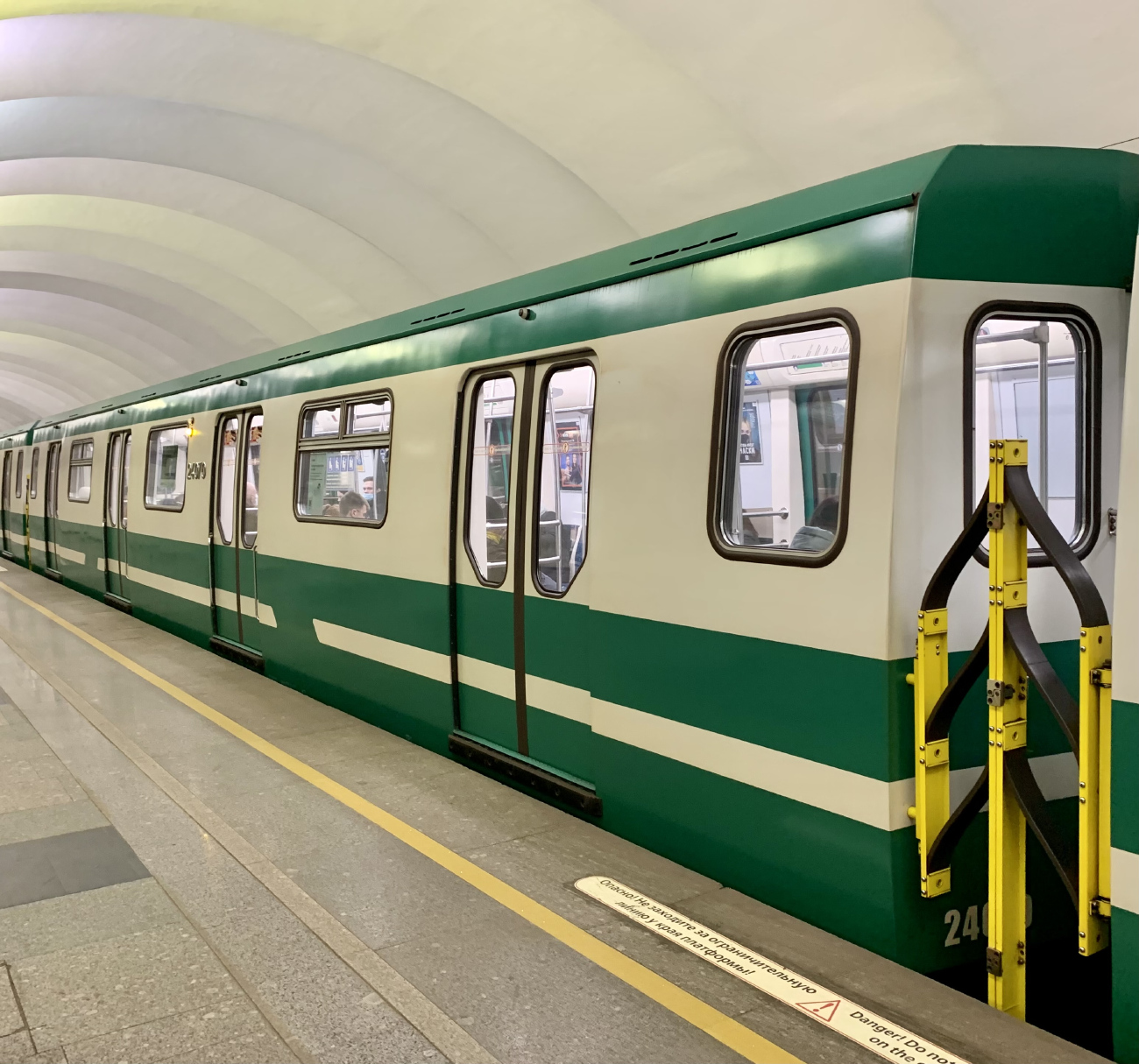 Санкт-Петербург, 81-724.3 № 24070